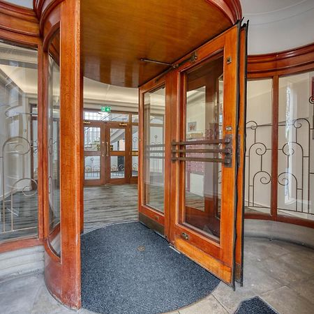 The Post House Two By Fortuna Property グロスター エクステリア 写真